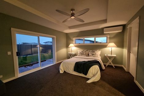 Photo of property in 16 Ruapehu Road, Poraiti, Napier, 4112