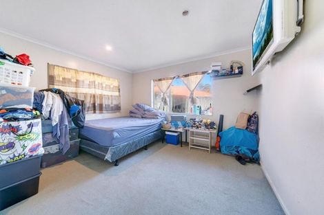 Photo of property in 22 Enuamanu Road, Favona, Auckland, 2024