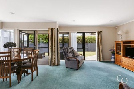 Photo of property in 37 Solomon Street, Brookfield, Tauranga, 3110