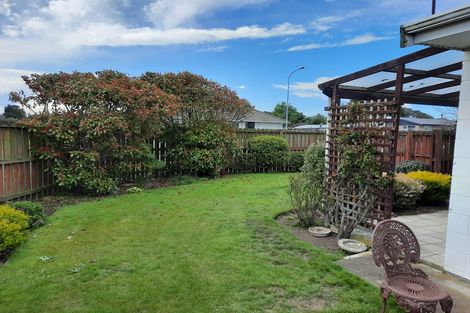 Photo of property in 2/122 Effingham Street, North New Brighton, Christchurch, 8083