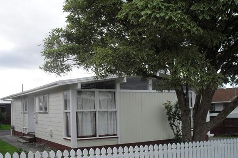 Photo of property in 49 Othello Drive, Clover Park, Auckland, 2023