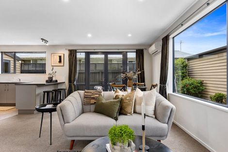 Photo of property in 500a Barbadoes Street, Edgeware, Christchurch, 8013