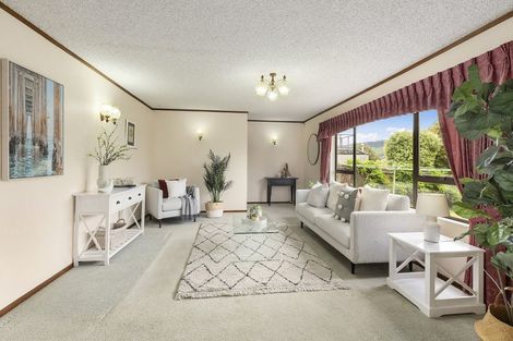 Photo of property in 64 Woodman Drive, Tawa, Wellington, 5028