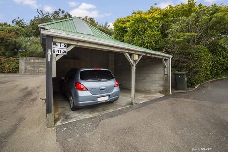 Photo of property in The Triangle, 5/33 Halswater Drive, Churton Park, Wellington, 6037