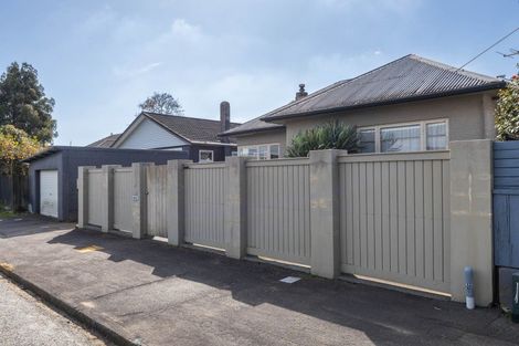Photo of property in 209 Carrington Street, Vogeltown, New Plymouth, 4310