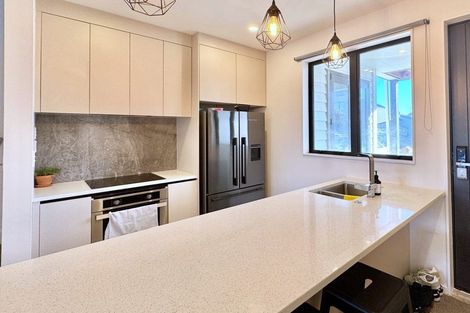 Photo of property in 10 Taiaha Street, Papakura, 2110