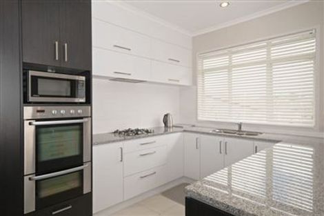 Photo of property in 12 Kouras Place, Flat Bush, Auckland, 2016