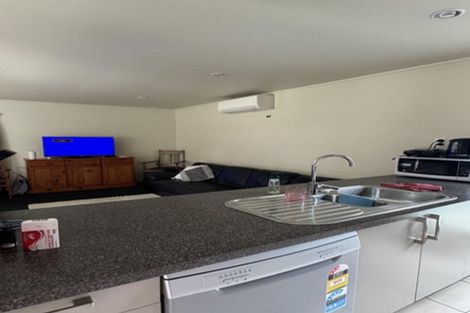 Photo of property in 2/2 Hatherlow Street, Glenfield, Auckland, 0629