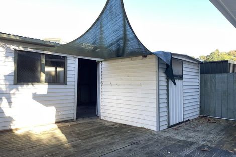 Photo of property in 24 Wagon Road, Stokes Valley, Lower Hutt, 5019