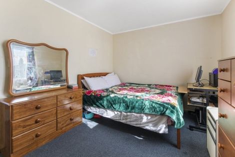 Photo of property in 1/5 Hatherley Place, Clendon Park, Auckland, 2103