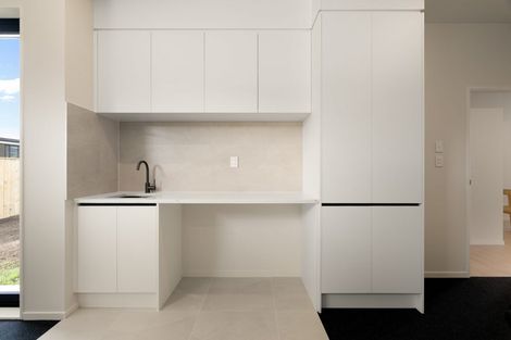 Photo of property in 24 Josh Road, Huapai, Kumeu, 0810