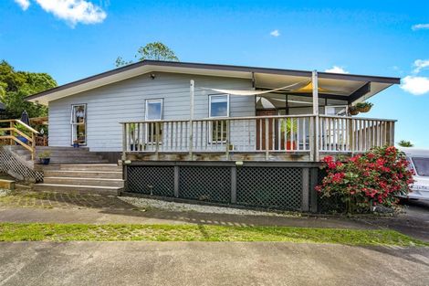 Photo of property in 11 Cottam Grove, Northcross, Auckland, 0632