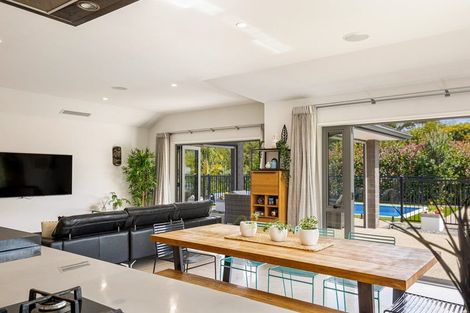 Photo of property in 1009 Kahikatea Flat Road, Waitoki, Kaukapakapa, 0871