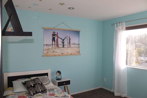 Photo of property in 25a Alexander Avenue, Torbay, Auckland, 0630