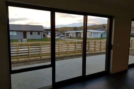 Photo of property in 2 Silver Street, Lower Shotover, Queenstown, 9304