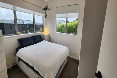 Photo of property in 1 Heri Lane, Westgate, Auckland, 0814