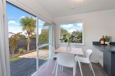 Photo of property in 39 Cotswold Avenue, Bishopdale, Christchurch, 8053