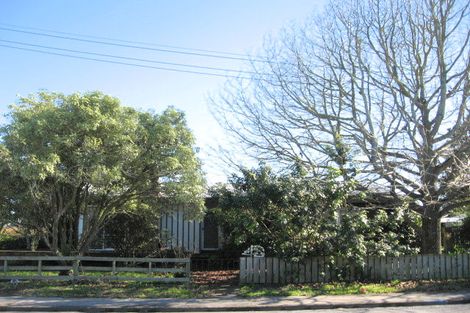 Photo of property in 90 Cargill Street, Papakura, 2110