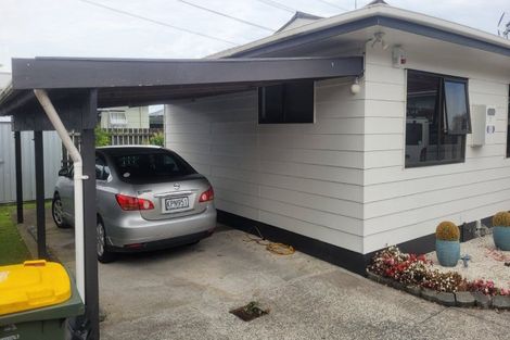 Photo of property in 2/256 Porchester Road, Takanini, 2112
