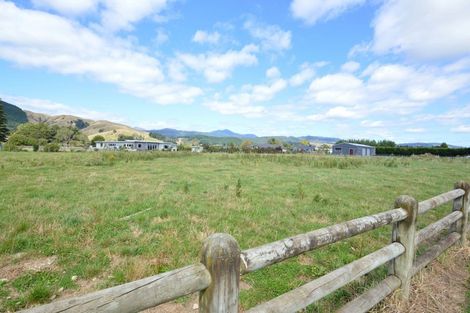 Photo of property in 14 Milbel Way, Levin, 5571