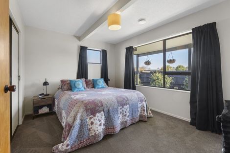 Photo of property in 2 Thompsons Road, Belfast, Christchurch, 8051