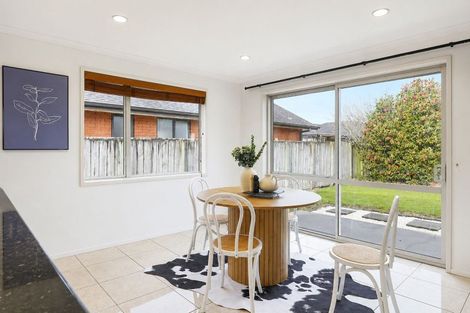 Photo of property in 7 Millie Place, Huntington, Hamilton, 3210
