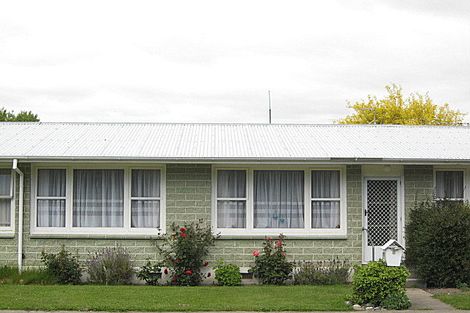 Photo of property in 1-2 Ward Street, Springlands, Blenheim, 7201