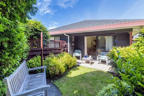 Photo of property in 5 Cedar Drive, Paraparaumu Beach, Paraparaumu, 5032