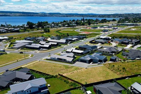 Photo of property in 4 Tuapapa Road, Wharewaka, Taupo, 3330