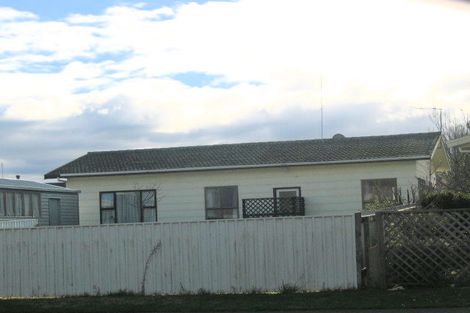 Photo of property in 30 Tait Drive, Greenmeadows, Napier, 4112