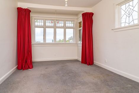 Photo of property in 32 Neidpath Road, Mornington, Dunedin, 9011