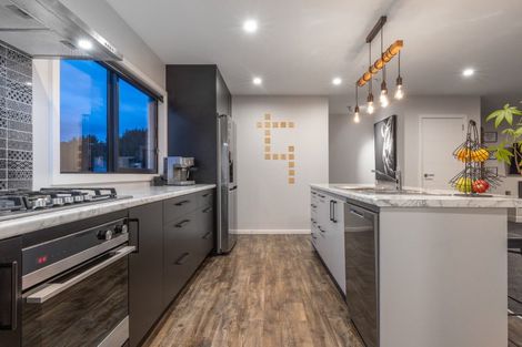 Photo of property in 14 Schooner Drive, Whitby, Porirua, 5024