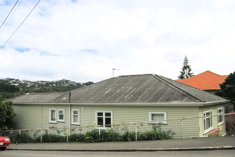 Photo of property in 108 Russell Terrace, Berhampore, Wellington, 6023