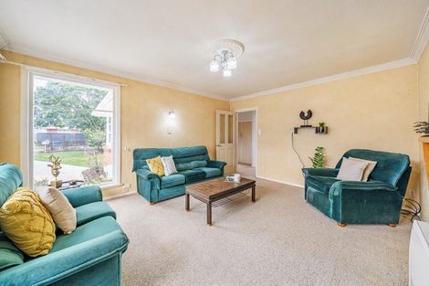 Photo of property in 6 Hall Grove, Ebdentown, Upper Hutt, 5018