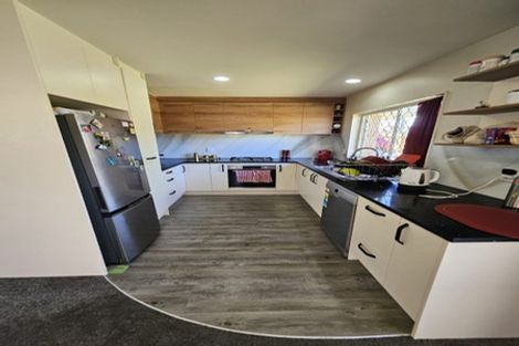 Photo of property in 42a Denbigh Avenue, Mount Roskill, Auckland, 1041