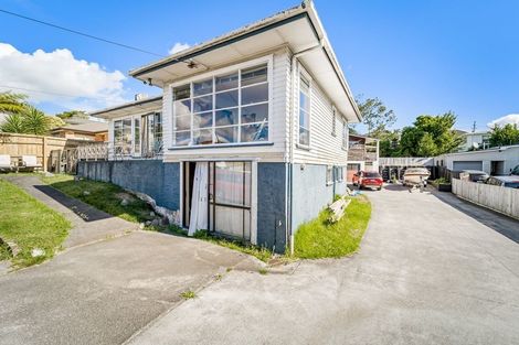 Photo of property in 9 Wilson Road, Glen Eden, Auckland, 0602