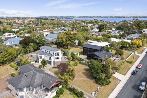 Photo of property in 63 First View Avenue, Beachlands, Auckland, 2018