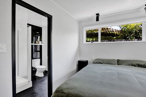 Photo of property in 21 Tainui Terrace, Inglewood, 4330