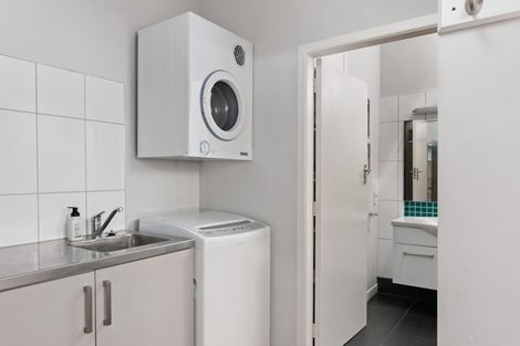 Photo of property in 28a Moana Road, Okitu, Gisborne, 4010