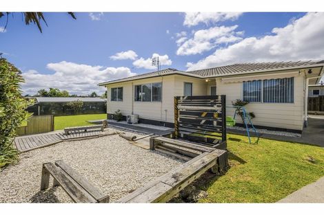 Photo of property in 20 Minton Place, Manurewa, Auckland, 2102
