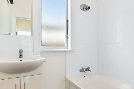 Photo of property in 28 Gibbon Street, Sydenham, Christchurch, 8023