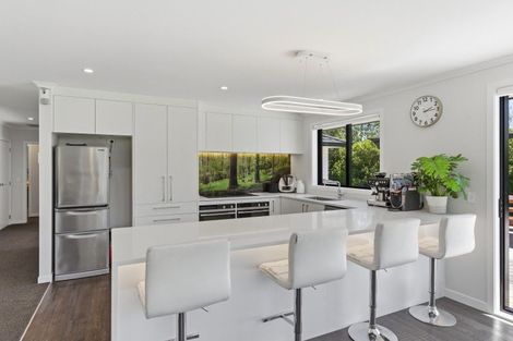 Photo of property in 6 Hadfield Road, Peka Peka, Waikanae, 5391