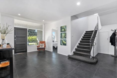 Photo of property in 35 Marnane Terrace, St Andrews, Hamilton, 3200