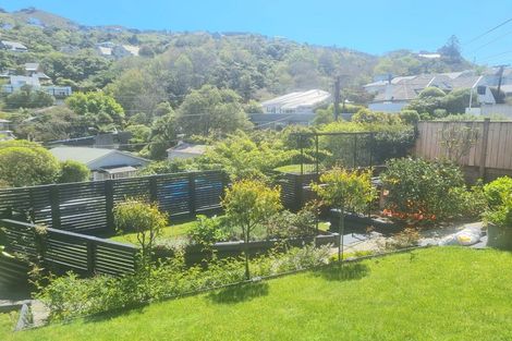 Photo of property in 8 Omar Street, Khandallah, Wellington, 6035