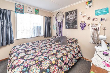 Photo of property in 32 Hood Street, Castlecliff, Whanganui, 4501