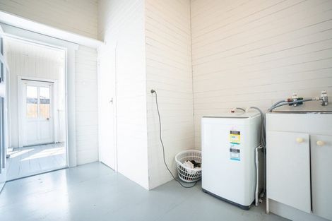 Photo of property in 15a Leeds Street, Milson, Palmerston North, 4414