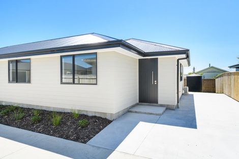 Photo of property in 68/2a Hedges Street, Sanson, 4817