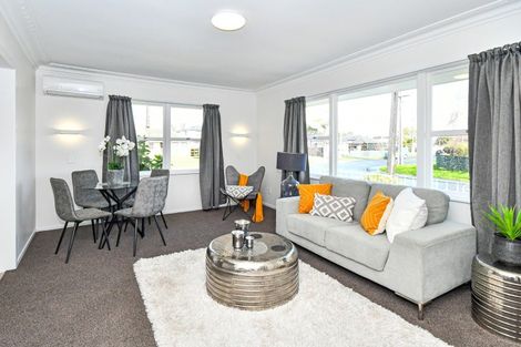 Photo of property in 1/1 Sunnyside Crescent, Papatoetoe, Auckland, 2025