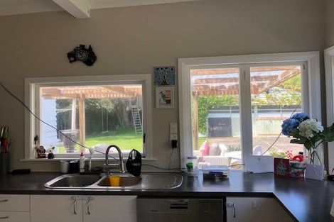 Photo of property in 32 Totara Crescent, Woburn, Lower Hutt, 5010