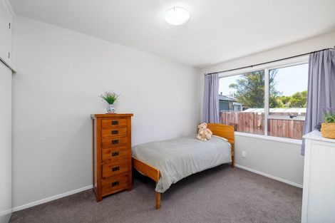 Photo of property in 2/272 Centaurus Road, Hillsborough, Christchurch, 8022